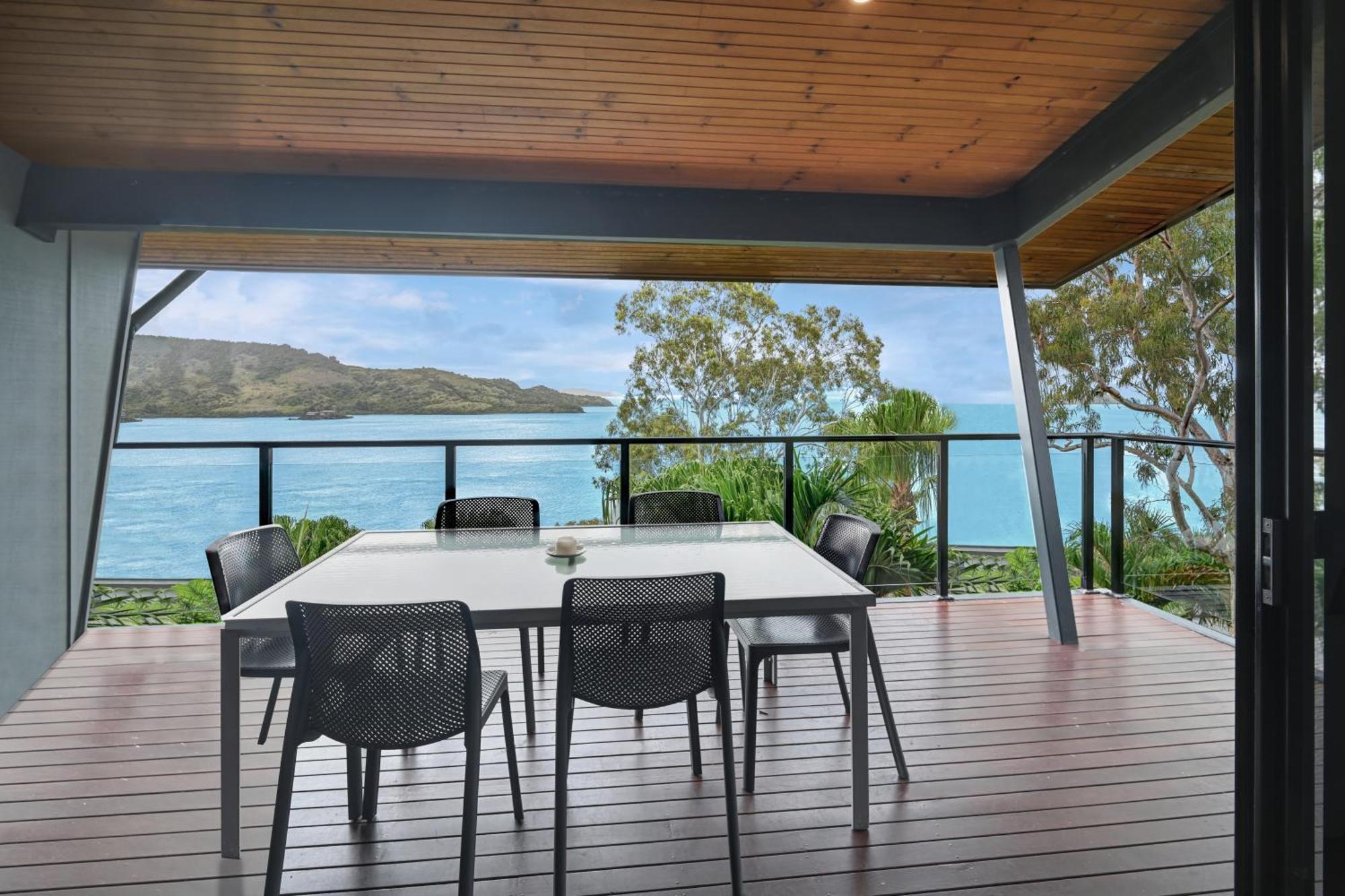 Shorelines Hamilton Island Esterno foto