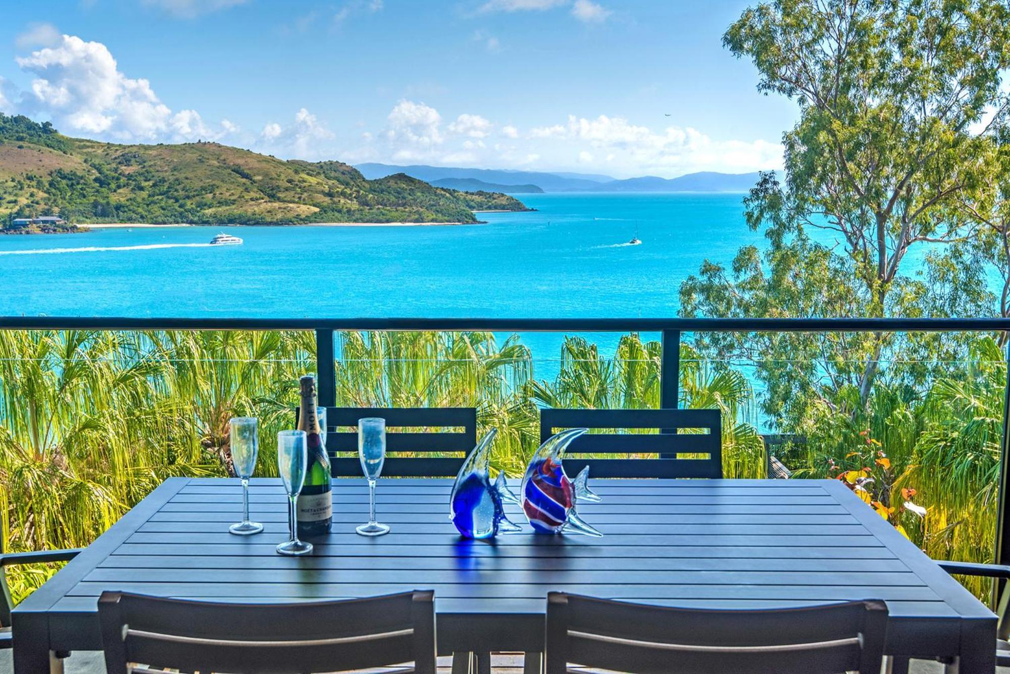 Shorelines Hamilton Island Esterno foto
